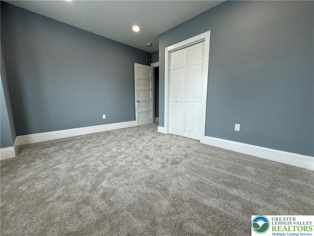 322 Saint John Street, Easton, PA 18042