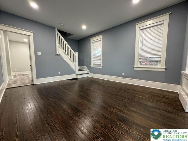 322 Saint John Street, Easton, PA 18042