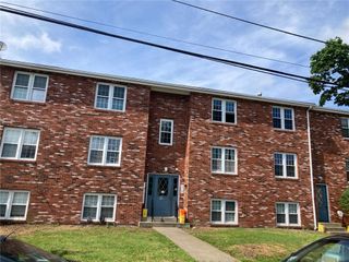 14 Saratoga Avenue 6, Pawtucket, RI 02861