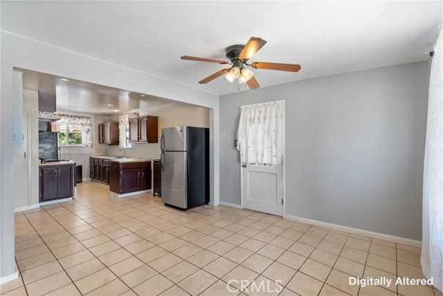 907 E Ghent, Azusa, CA 91702