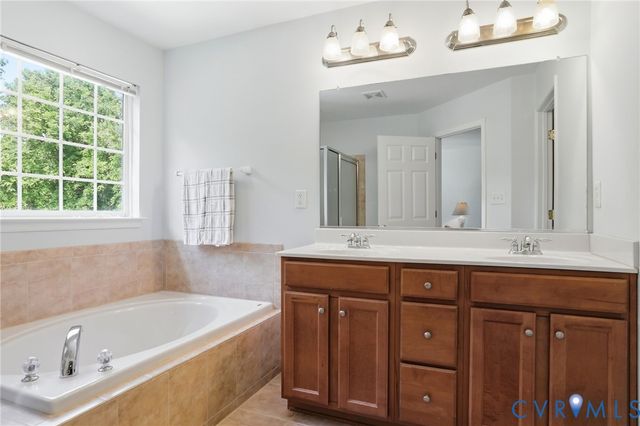 11347 Abbots Cross Ln, Glen Allen, VA 23059
