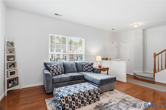 11347 Abbots Cross Ln, Glen Allen, VA 23059