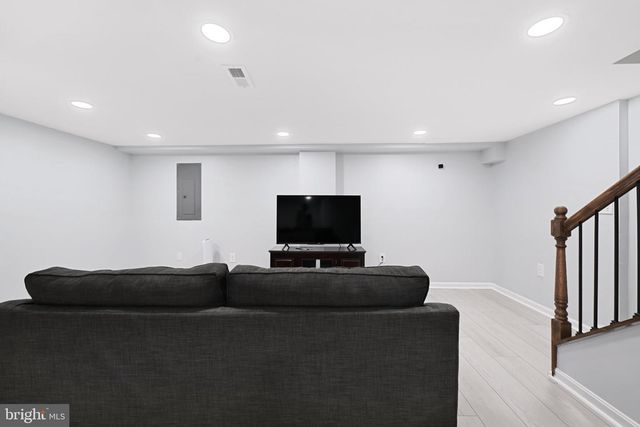 4107 4TH ST NW, Washington, DC 20011