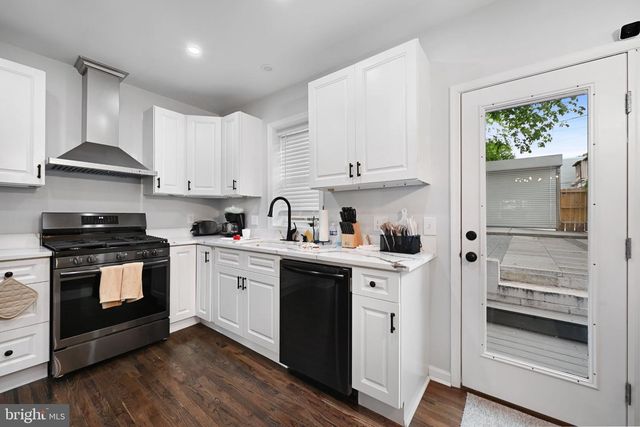 4107 4TH ST NW, Washington, DC 20011