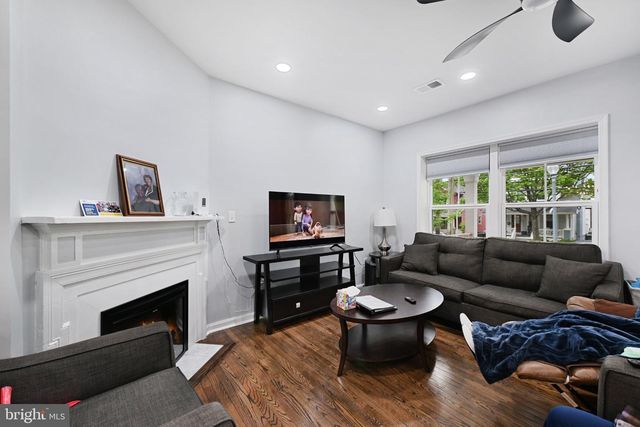 4107 4TH ST NW, Washington, DC 20011