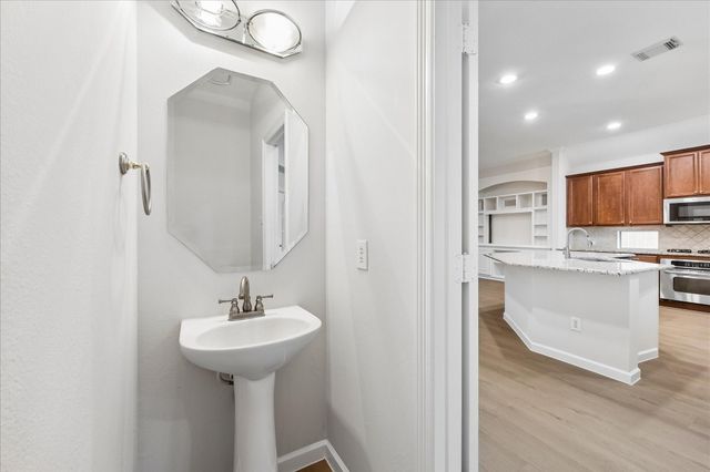 3723 Tidalwood Drive, Manvel, TX 77578