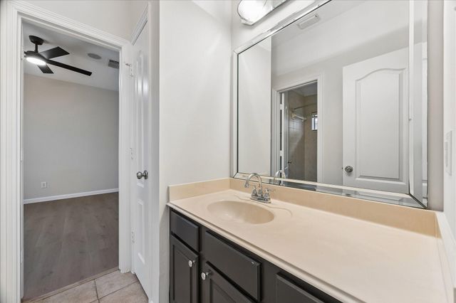 3723 Tidalwood Drive, Manvel, TX 77578