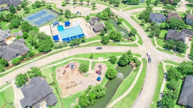 3723 Tidalwood Drive, Manvel, TX 77578