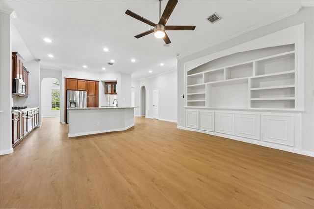 3723 Tidalwood Drive, Manvel, TX 77578