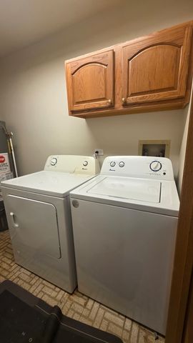 620 Mallard Court D1, Bartlett, IL 60103