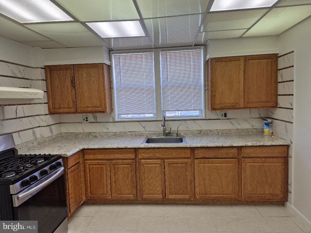 1210 UNRUH AVE, Philadelphia, PA 19111