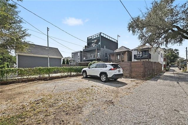 1112 Missouri Avenue, Kansas City, MO 64106