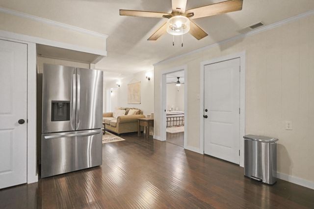 4302 42nd Street, Lubbock, TX 79413