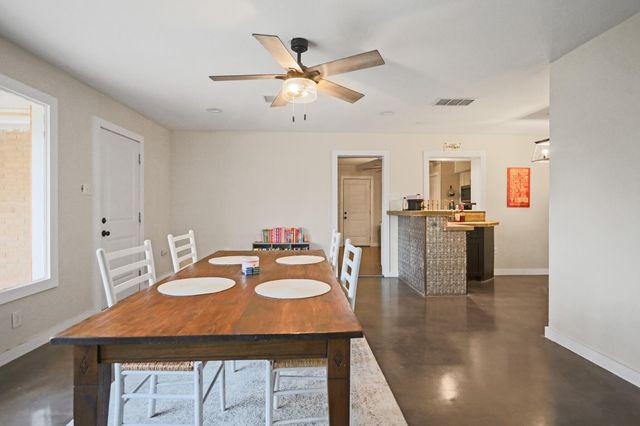 4302 42nd Street, Lubbock, TX 79413