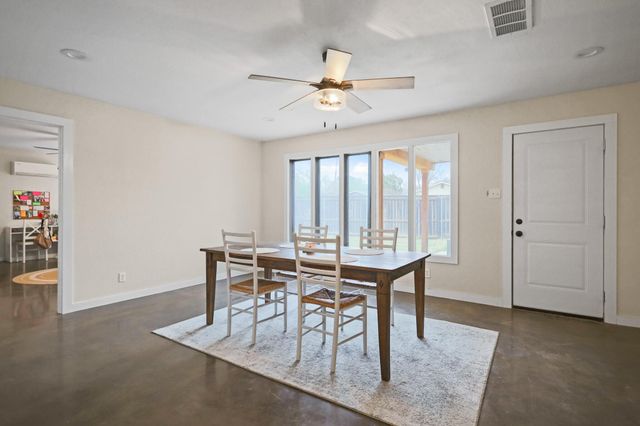 4302 42nd Street, Lubbock, TX 79413