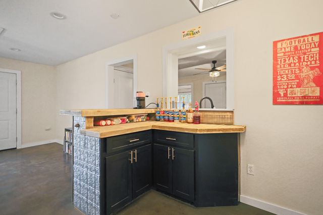 4302 42nd Street, Lubbock, TX 79413