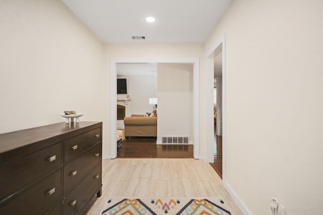 4302 42nd Street, Lubbock, TX 79413