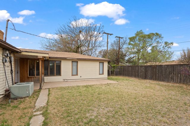 4302 42nd Street, Lubbock, TX 79413