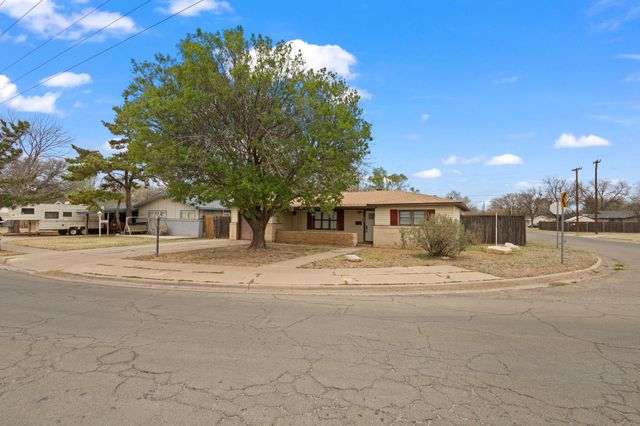 4302 42nd Street, Lubbock, TX 79413