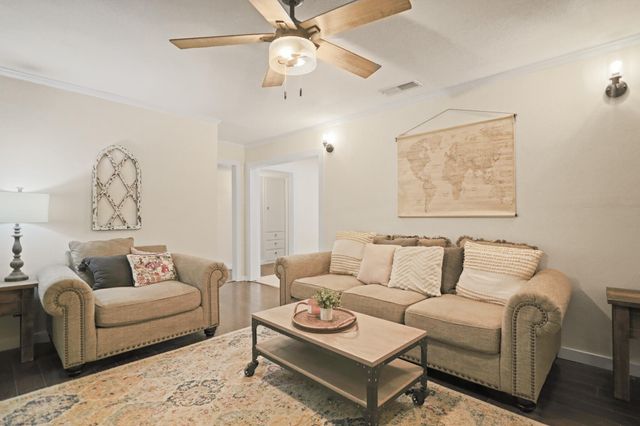 4302 42nd Street, Lubbock, TX 79413
