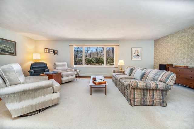 39 Brookside Drive, Charlestown, RI 02813