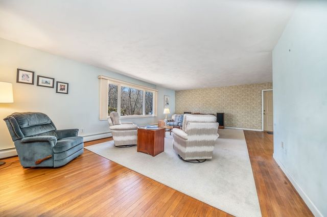 39 Brookside Drive, Charlestown, RI 02813