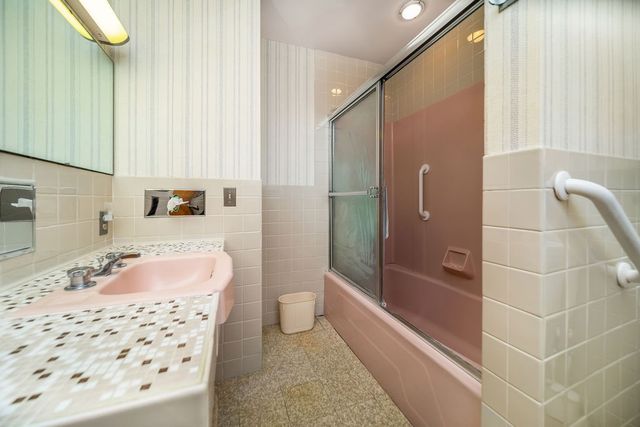 39 Brookside Drive, Charlestown, RI 02813