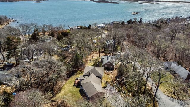 39 Brookside Drive, Charlestown, RI 02813