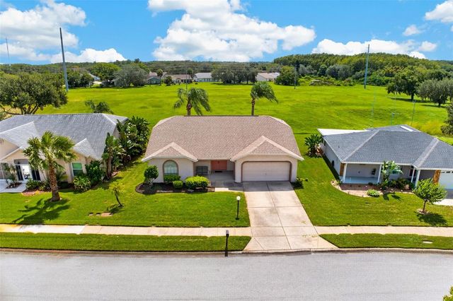 10707 FALLEN LEAF LANE, Port Richey, FL 34668
