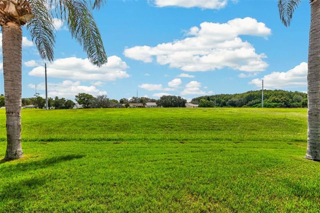 10707 FALLEN LEAF LANE, Port Richey, FL 34668