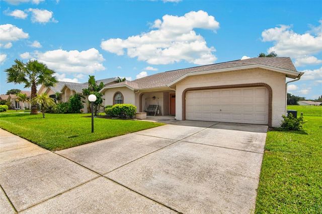 10707 FALLEN LEAF LANE, Port Richey, FL 34668