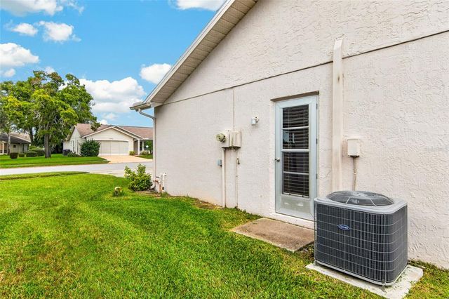 10707 FALLEN LEAF LANE, Port Richey, FL 34668