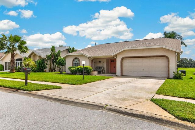 10707 FALLEN LEAF LANE, Port Richey, FL 34668