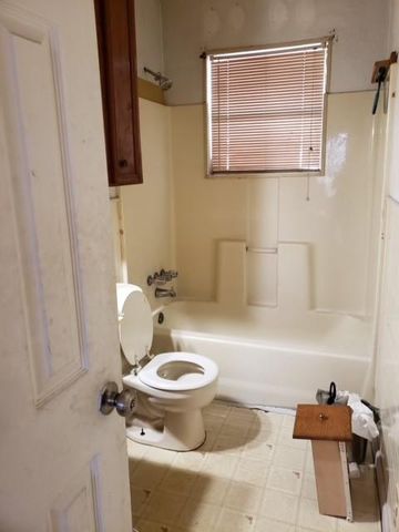 6633 Avenue N, Houston, TX 77011