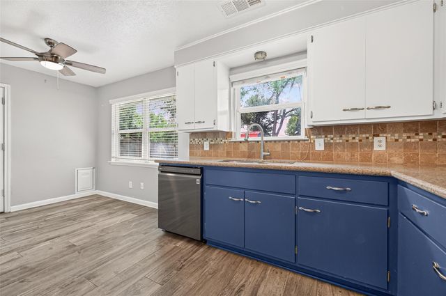 5601 Delfren Lane, Katy, TX 77493