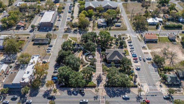 313 N Front ST, Kyle, TX 78640