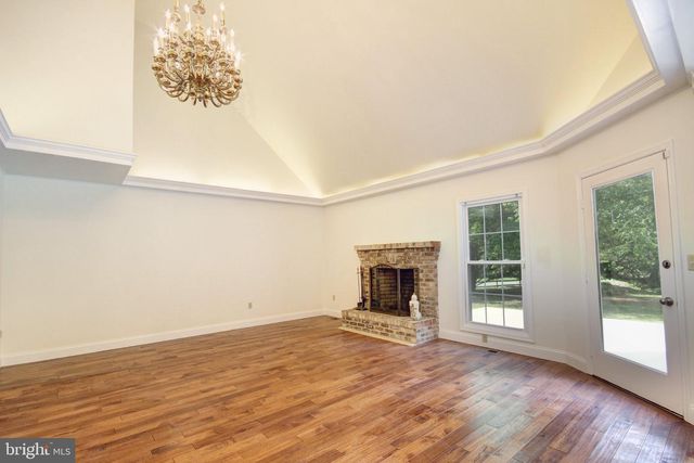 913 S SCHUMAKER DR, Salisbury, MD 21804
