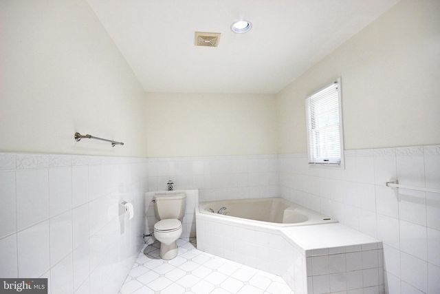 913 S SCHUMAKER DR, Salisbury, MD 21804