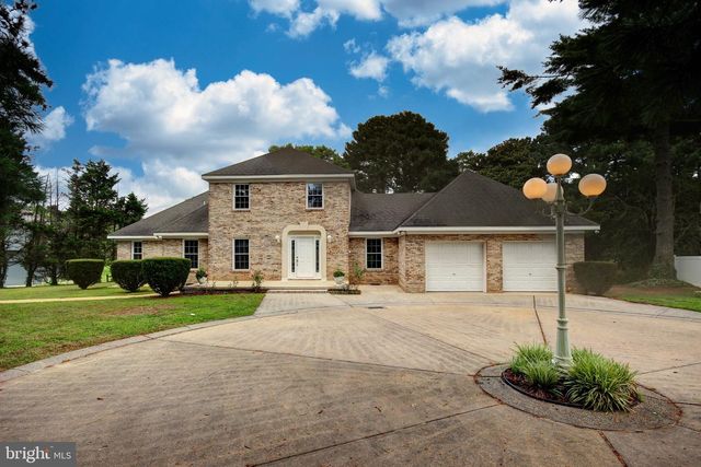 913 S SCHUMAKER DR, Salisbury, MD 21804