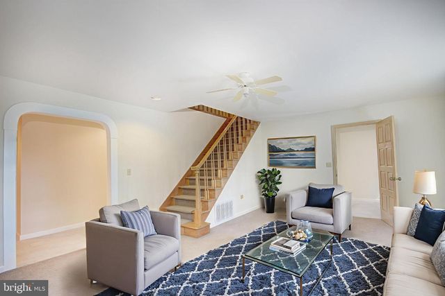 913 S SCHUMAKER DR, Salisbury, MD 21804