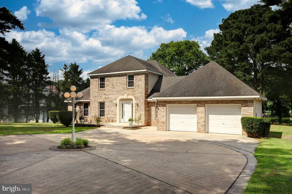 913 S SCHUMAKER DR, Salisbury, MD 21804