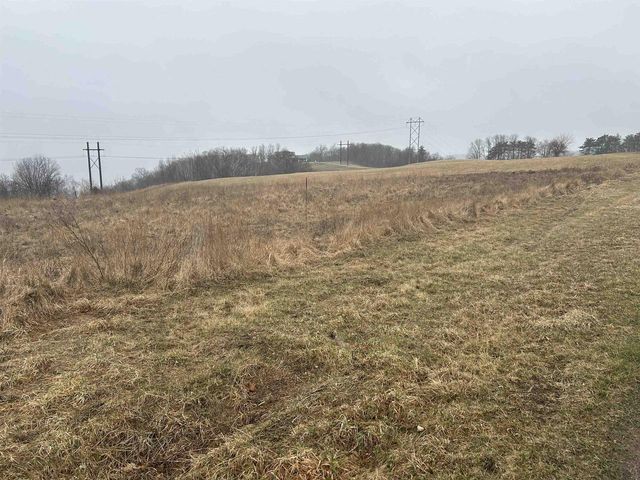 3707 S ECKART STREET, Genoa, WI 54632