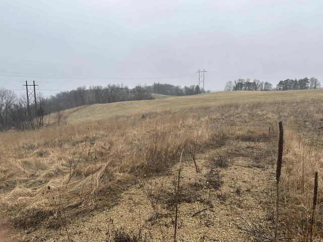 3707 S ECKART STREET, Genoa, WI 54632