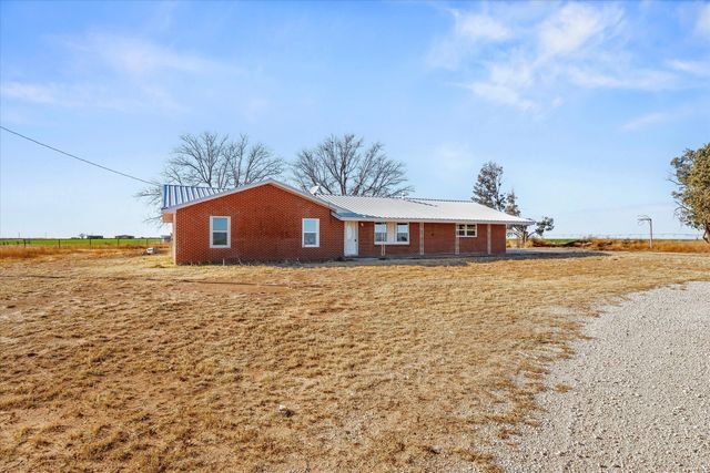 1405 Co Rd 237, Denver City, TX 79323