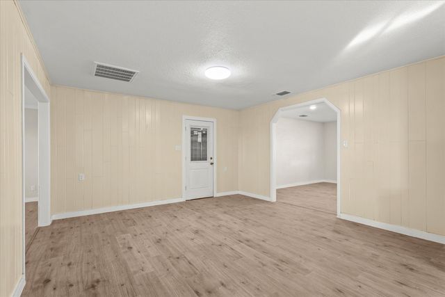 1405 Co Rd 237, Denver City, TX 79323