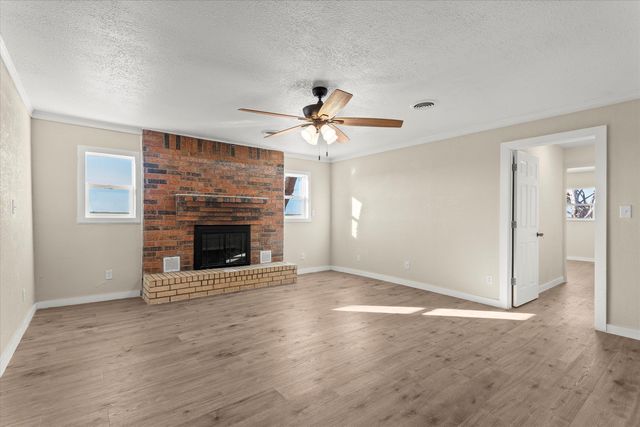 1405 Co Rd 237, Denver City, TX 79323