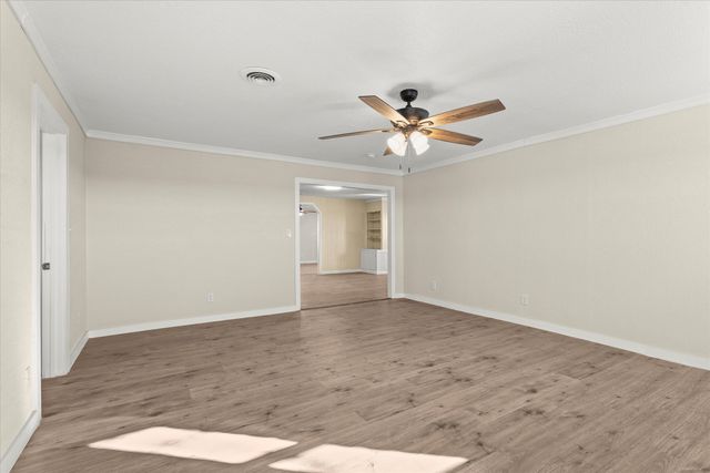 1405 Co Rd 237, Denver City, TX 79323