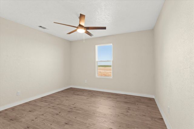 1405 Co Rd 237, Denver City, TX 79323