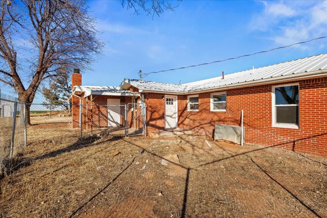 1405 Co Rd 237, Denver City, TX 79323