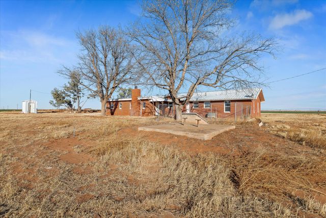 1405 Co Rd 237, Denver City, TX 79323